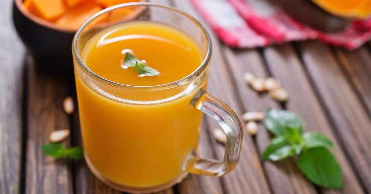 jus de citrouille dans un verre