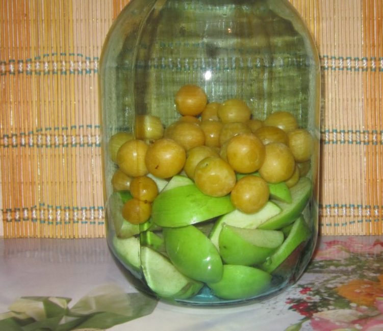 avec l'ajout de mirabelle