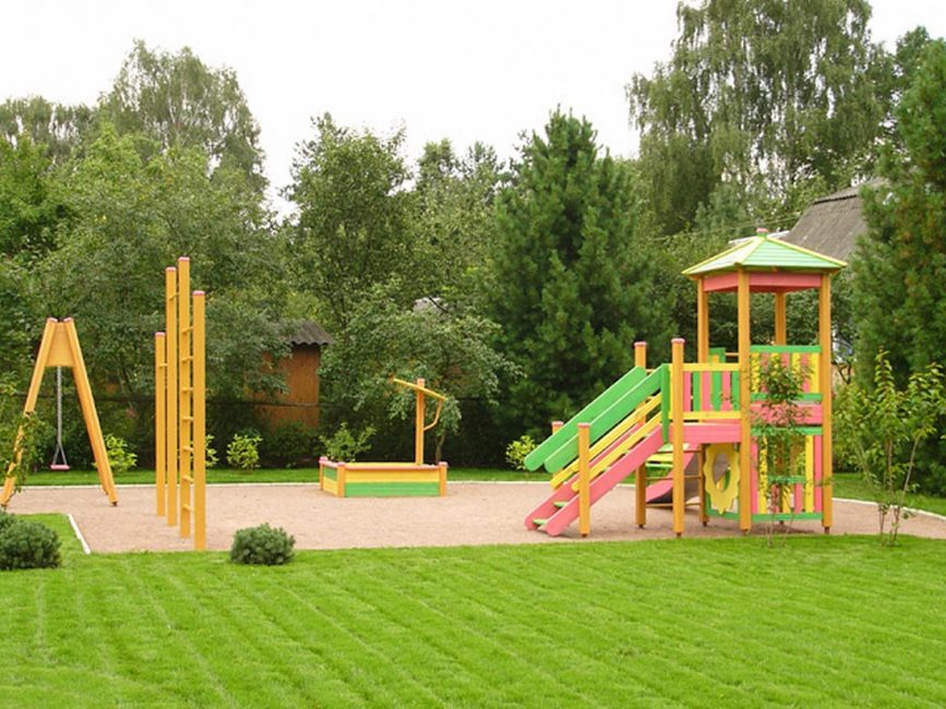 aire de jeux en bois