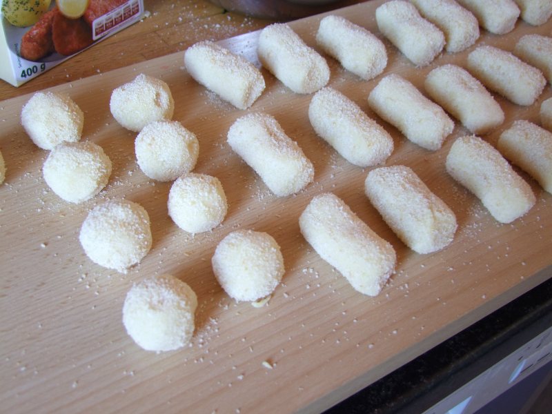  Formation de croquettes de pommes de terre