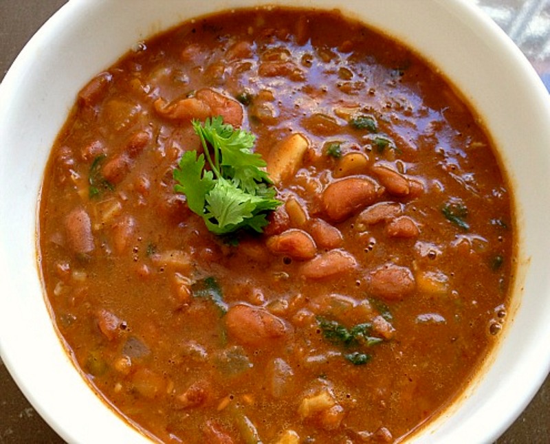 Le raifort ajoutera du piquant au plat et l'acide citrique remplacera avec succès le vinaigre.