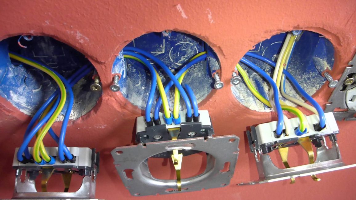 Branchement d'une prise et d'un interrupteur