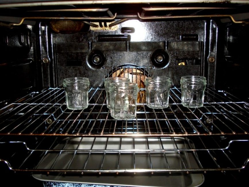 stérilisation des bocaux au four