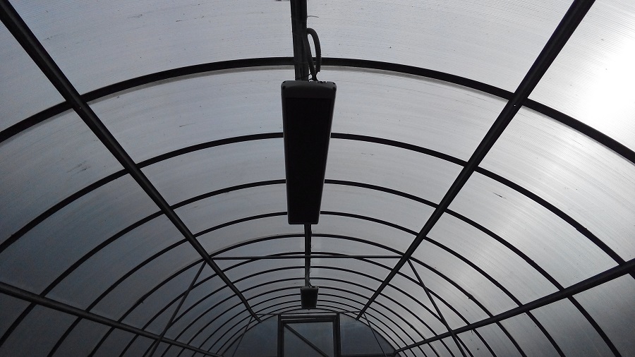 Dispositifs infrarouges pour serres