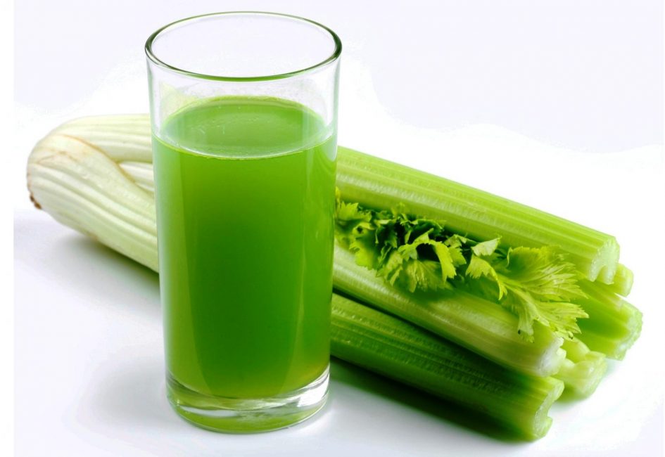 Le céleri a une forte saveur qui peut affecter le goût du lait ou réduire la lactation.