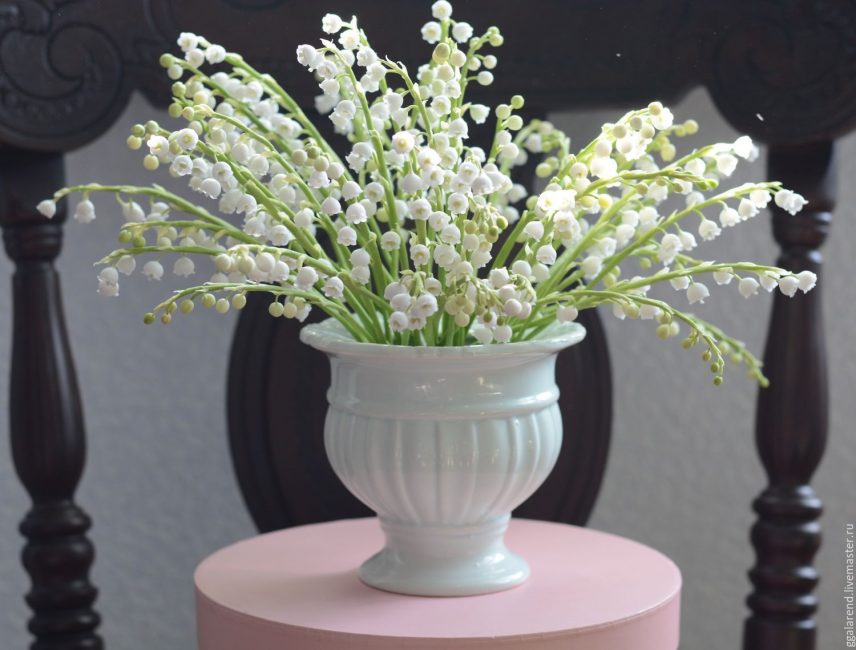 Les lys de la vallée seront une magnifique décoration pour votre maison.