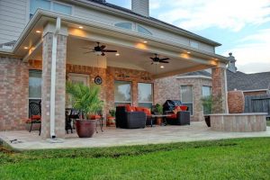 Comment créer un patio à la campagne de vos propres mains: une variété d