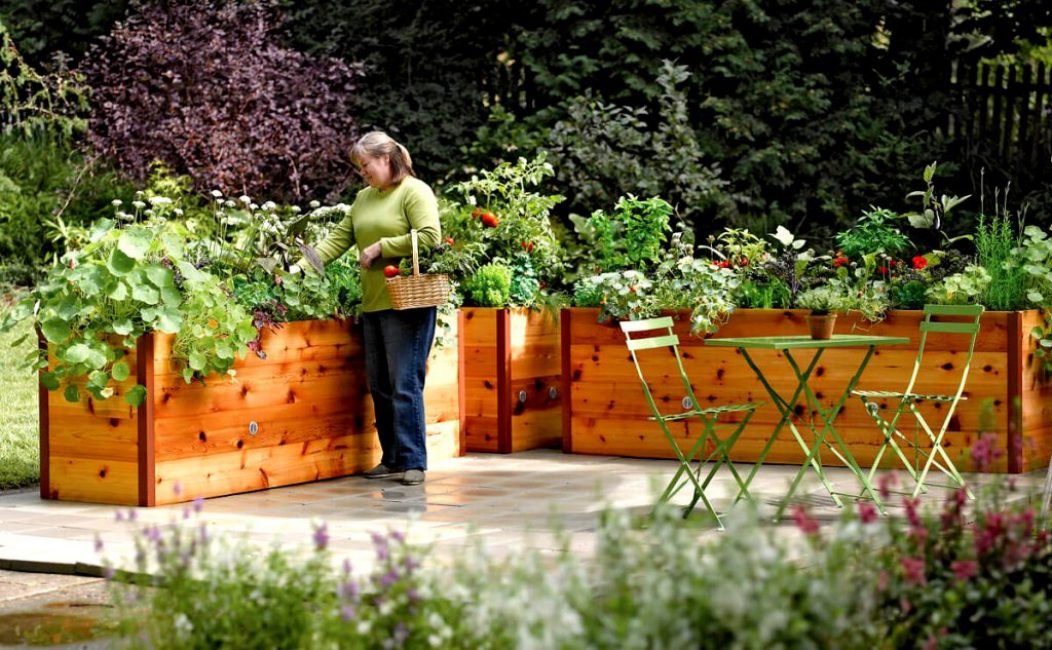 Relevez les lits parfois et juste pour leur propre convenance.