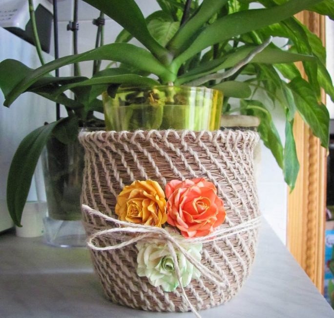 Décoration en ficelle de jute