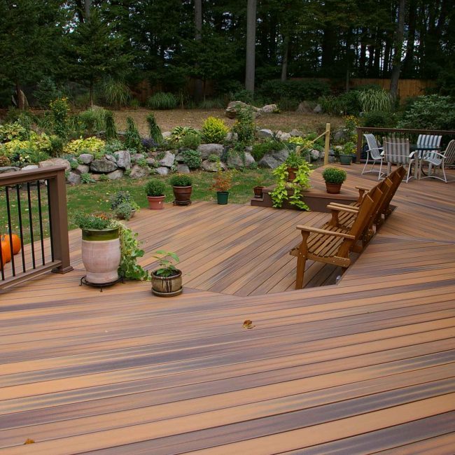 Patio à plusieurs niveaux