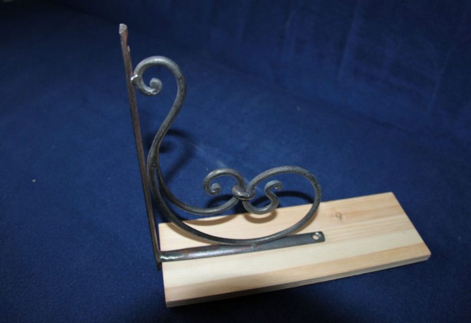 Support de barre forgé