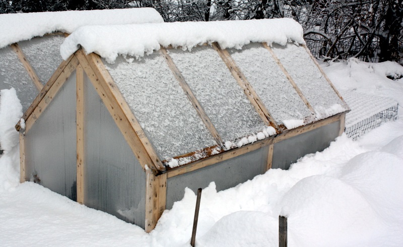 Mini serre à pignon