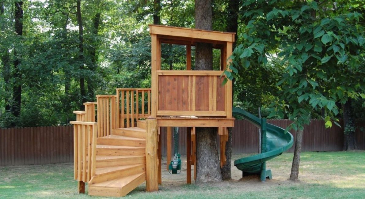 Cabane dans les arbres pour enfants