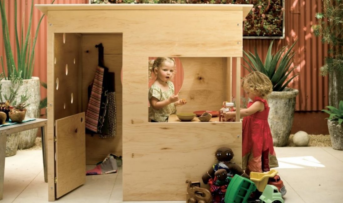 Maison en contreplaqué