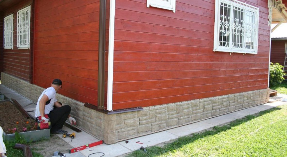 Pose de revêtement de sous-sol