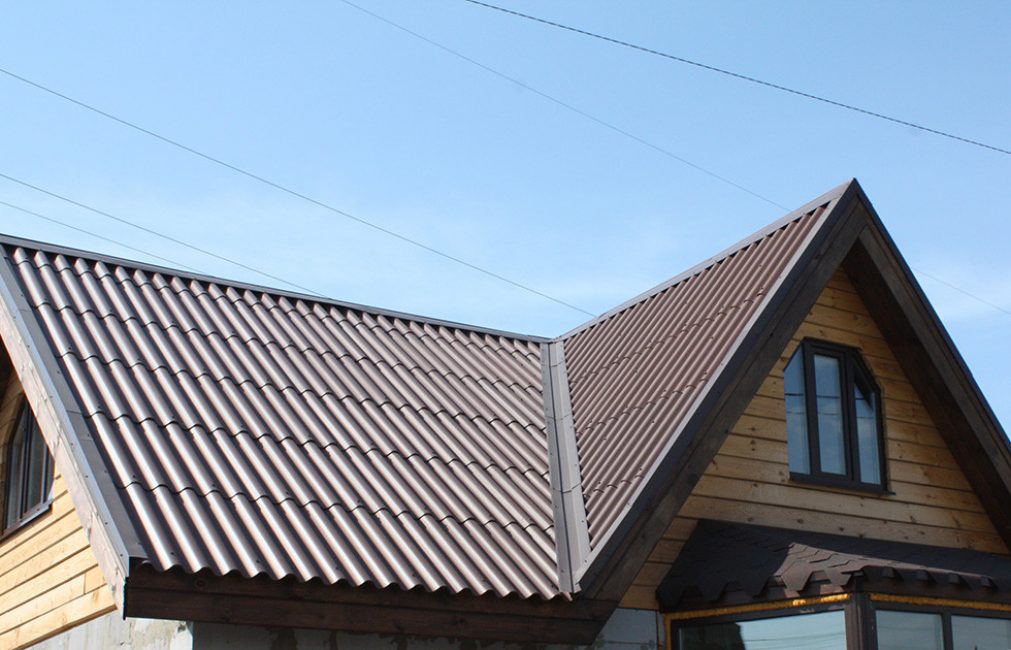 Toit en ardoise de couleur