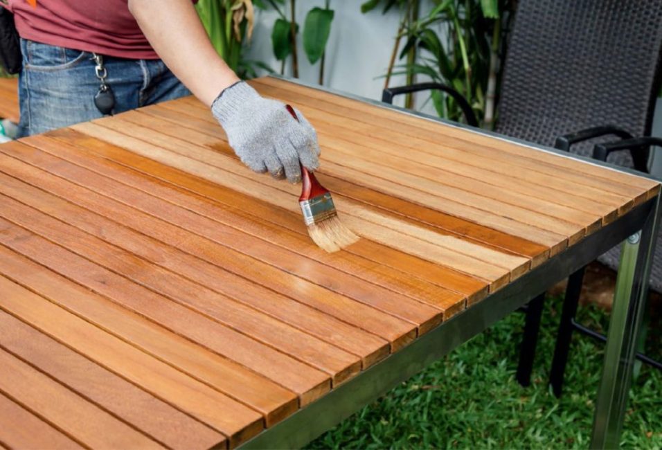 L'antiseptique pour bois peut être préparé à la maison à partir des ingrédients disponibles