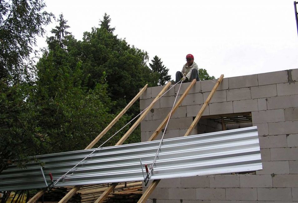 Levage des draps le long des décalages