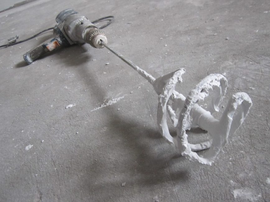 Perceuse avec buse à coulis