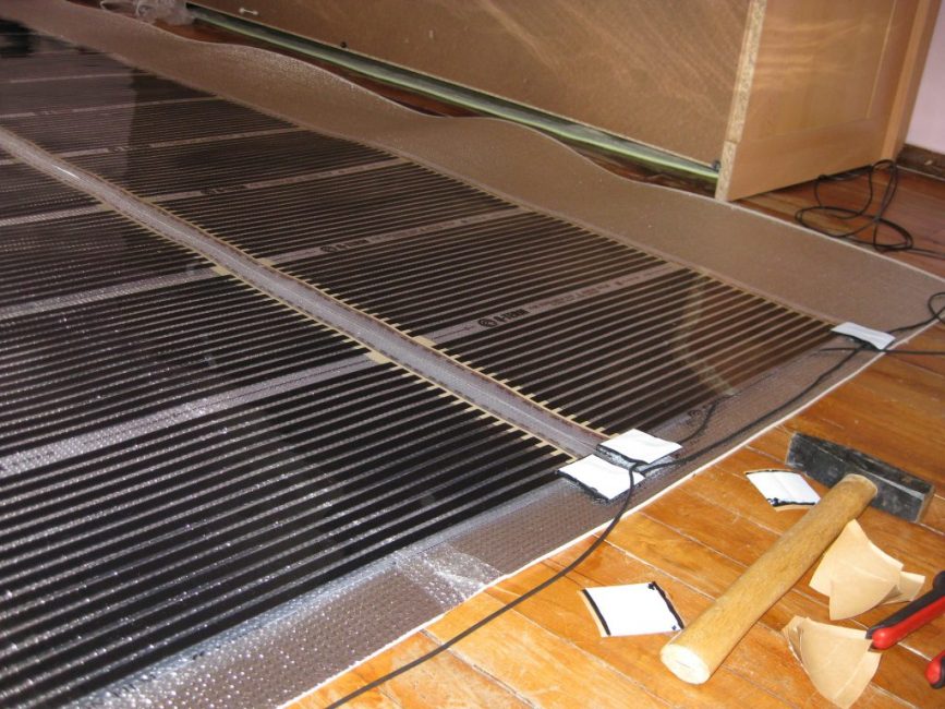 Chauffage au sol à film infrarouge