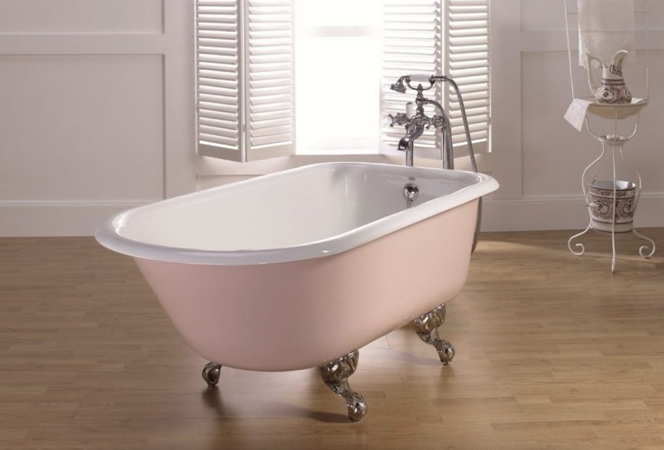 Salle de bain émaillée