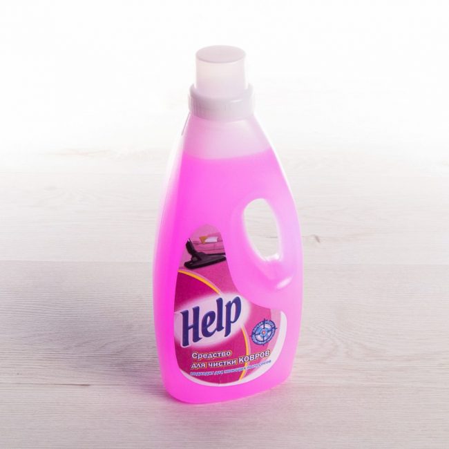 Aide pour le nettoyeur de tapis