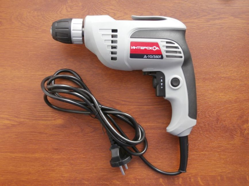 Perceuse sans marteau à faible puissance