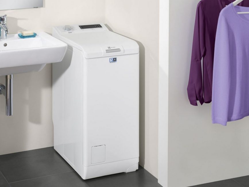 Lave-linge à chargement par le haut Electrolux