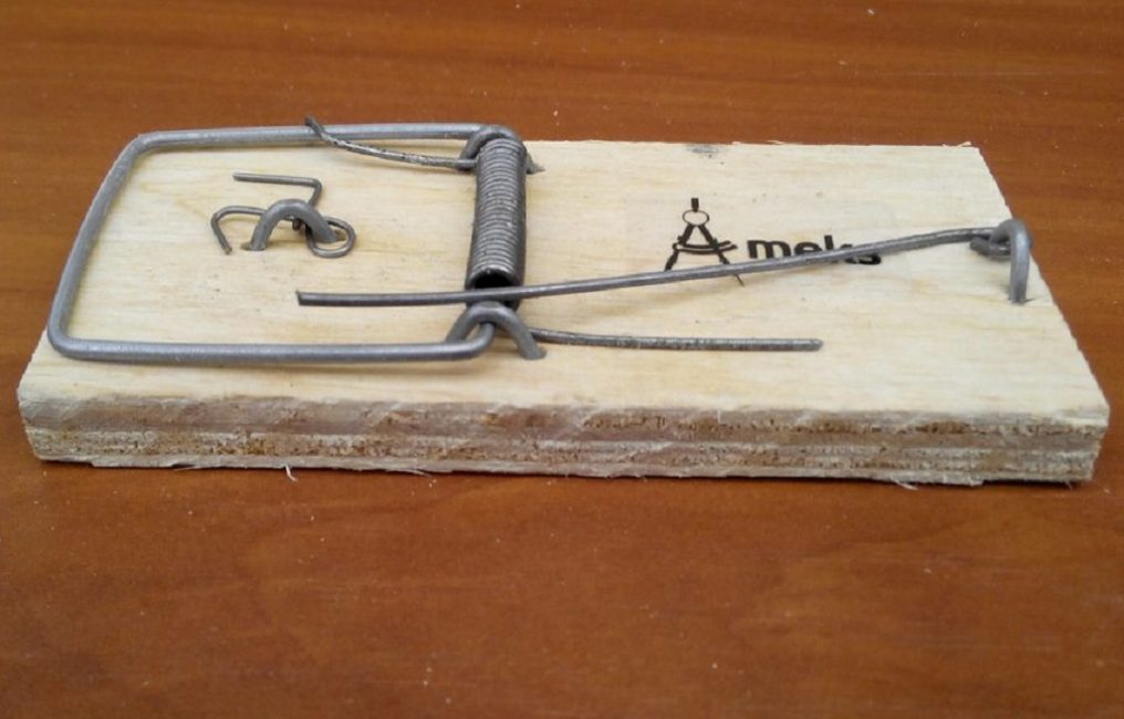 Piège à souris classique