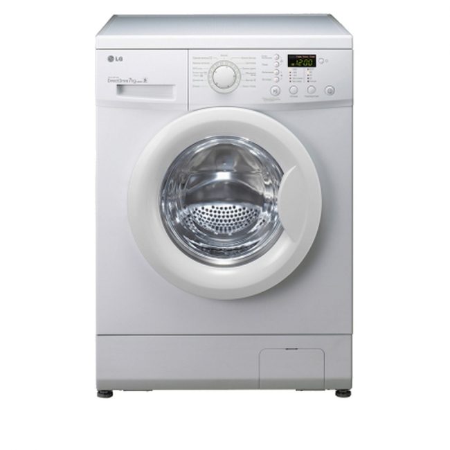 La commande se fait par boutons ou en tournant le levier. La navigation se fait en russe, ce qui est pratique pour le consommateur. Les modes de lavage sont sélectionnés en tournant le bouton central. Les paramètres de fonctionnement - le temps et la température sont réglés par des boutons sur le côté du panneau. Le temps de lavage est affiché sur un petit écran