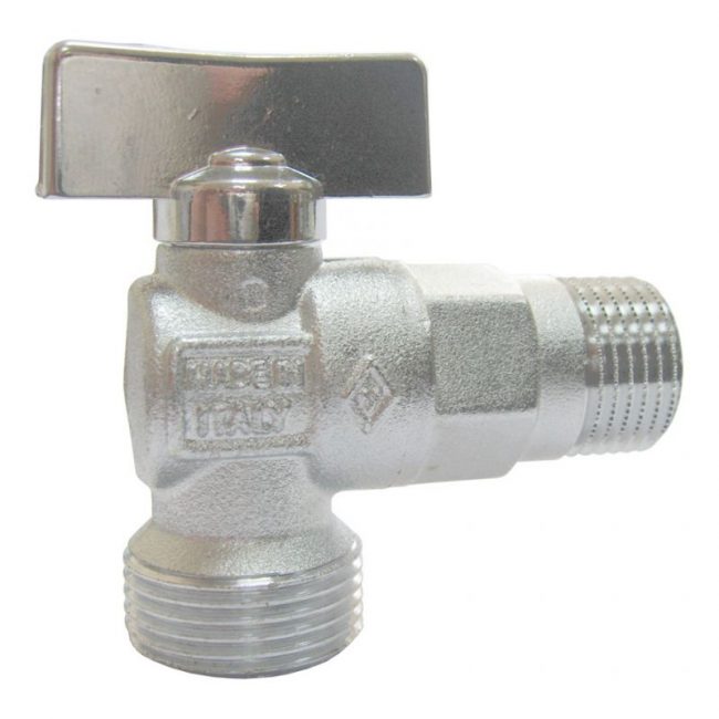 Robinet pour raccorder le lave-vaisselle à la sortie d'eau