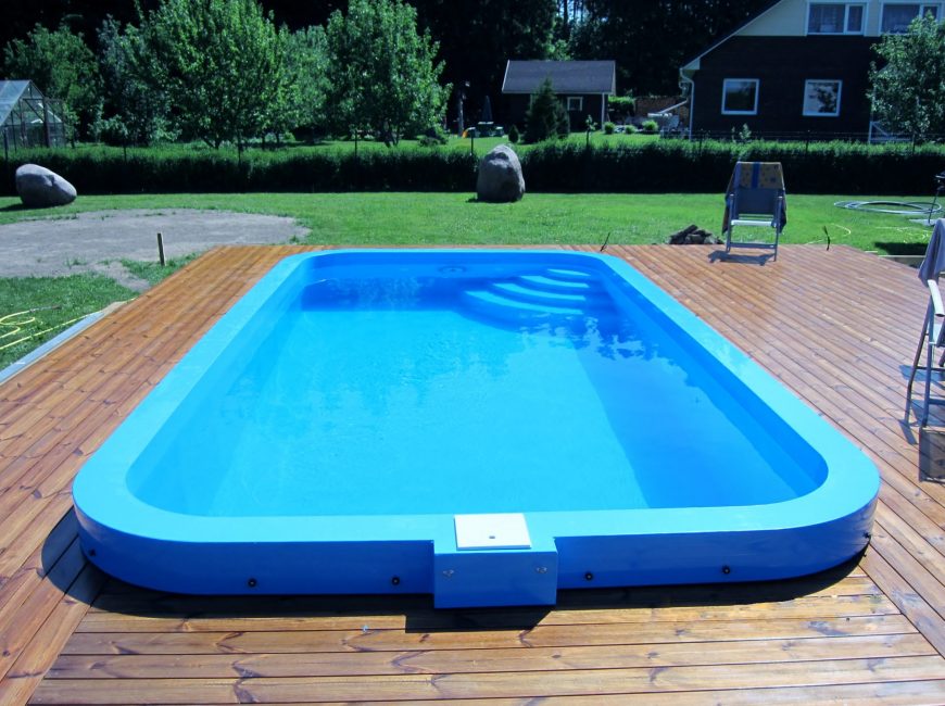 piscine en plastique