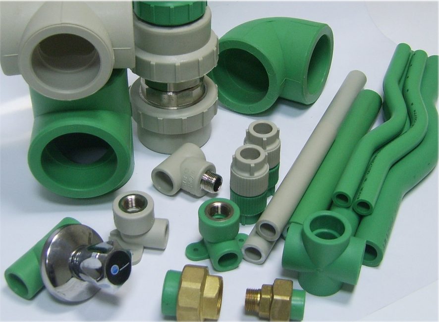 Éléments de canalisations en polymèreÉléments de canalisations en polymère