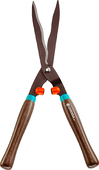 TOP 12 Meilleurs cisailles de jardin : choisir un outil pour couper l'herbe, les buissons et les haies