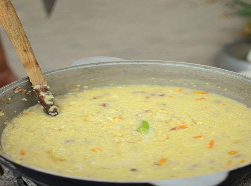 Camping kulesh avec ragoût