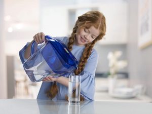 TOP 10 Meilleures carafes filtrantes : tour d