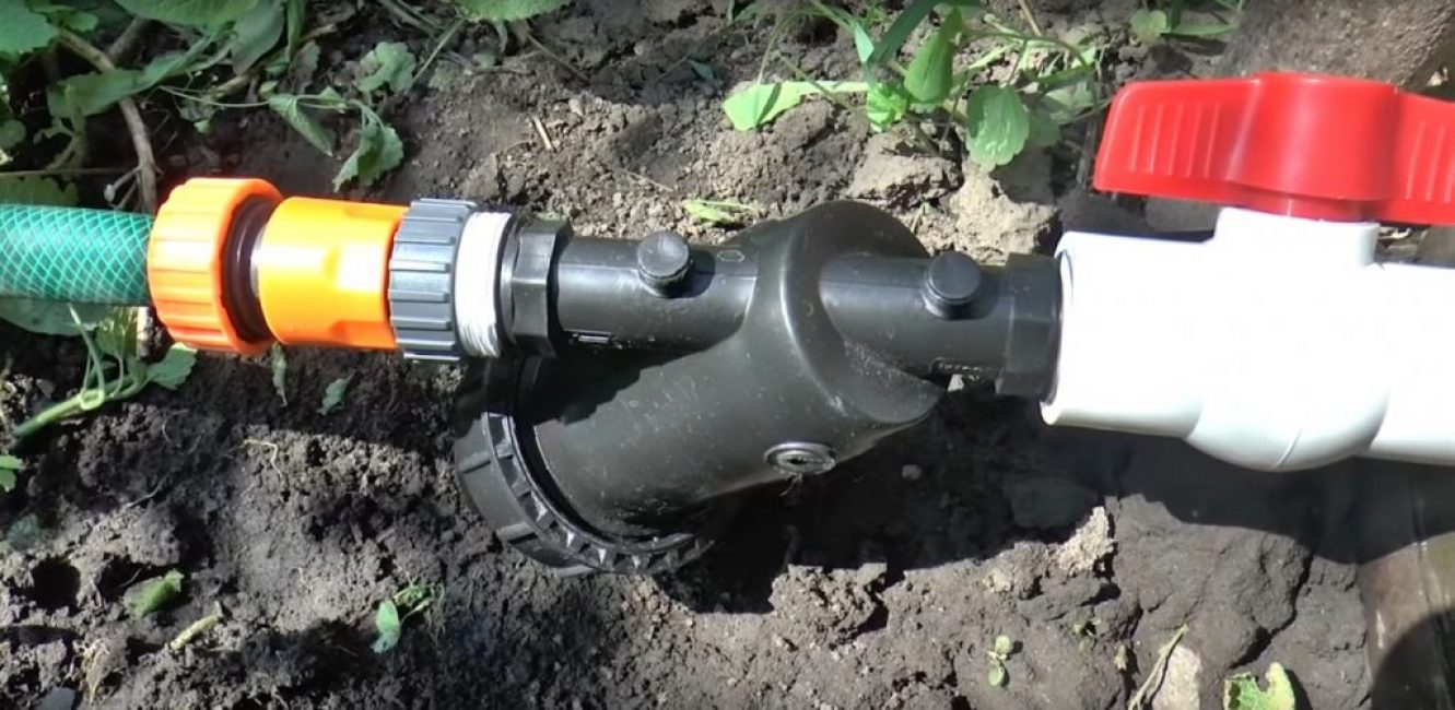 Raccord de tuyau souple