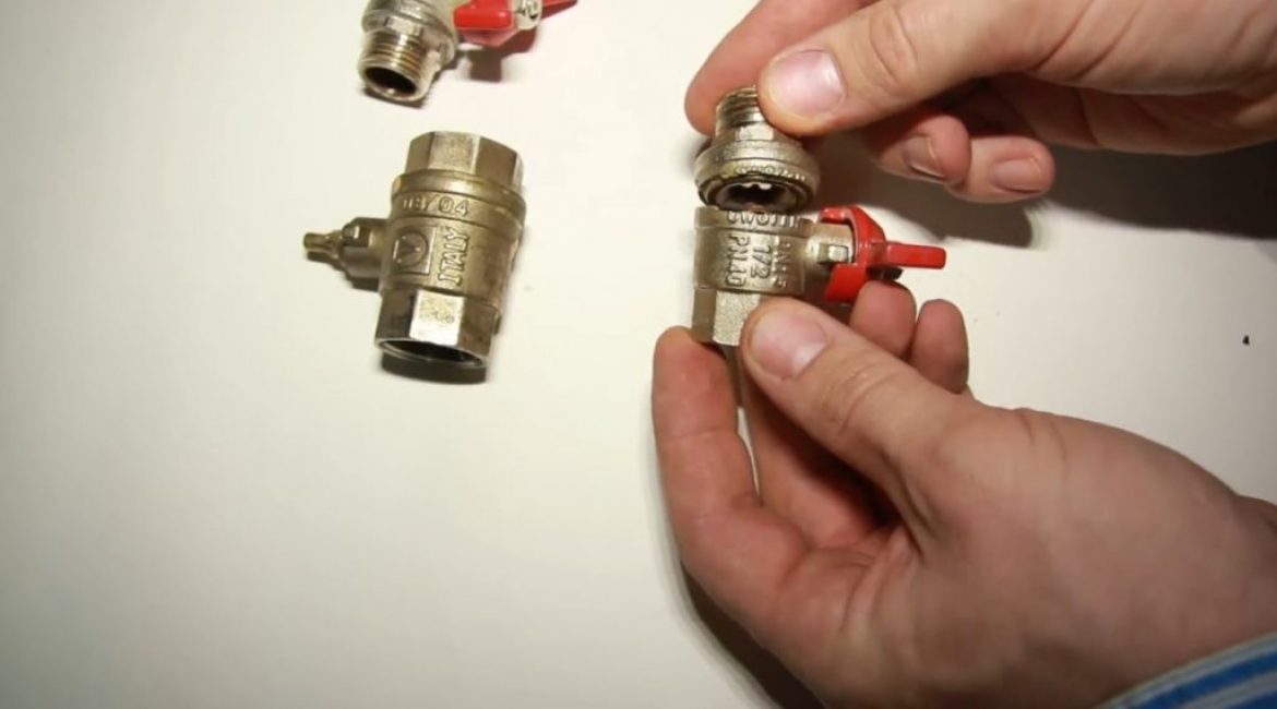 Comparaison des vannes à boisseau sphérique à corps renforcé et conventionnel