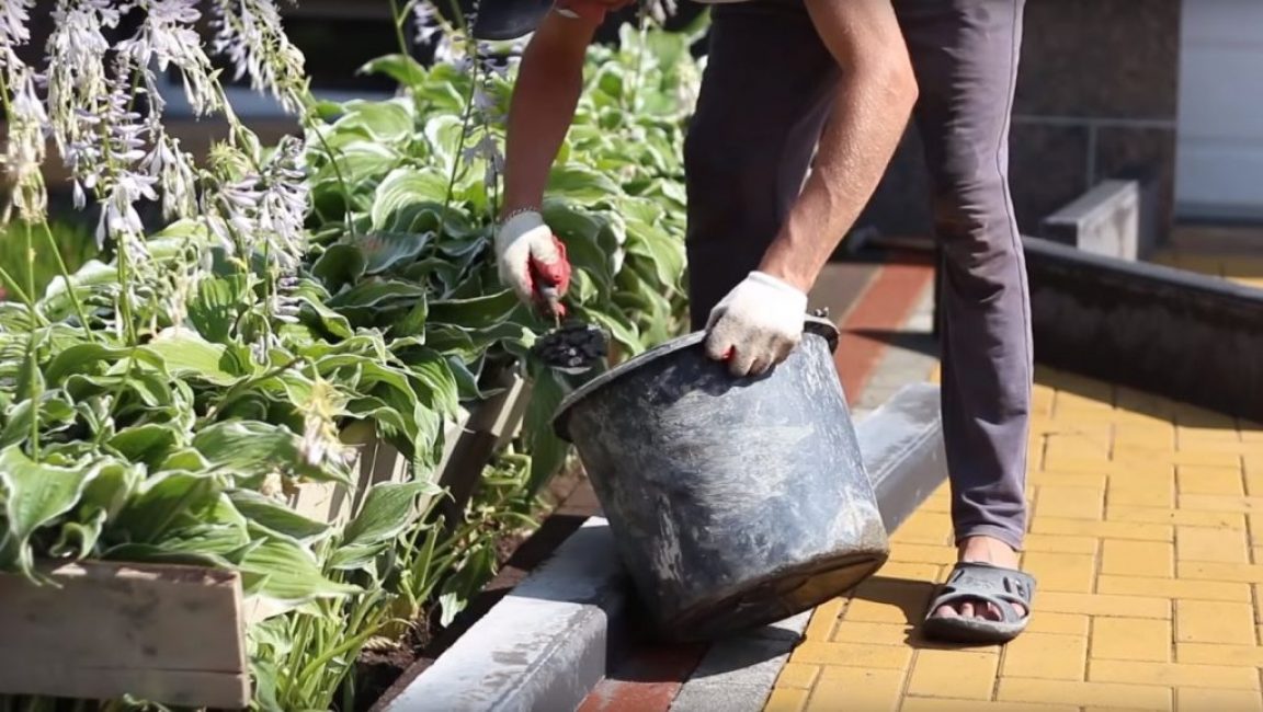 Pose de gravier sous la bordure