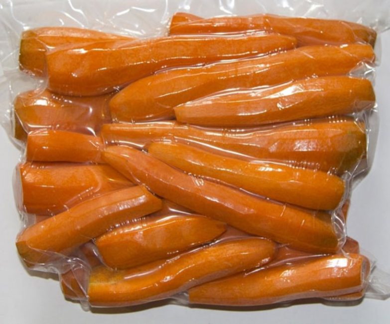 Carottes pelées sous vide