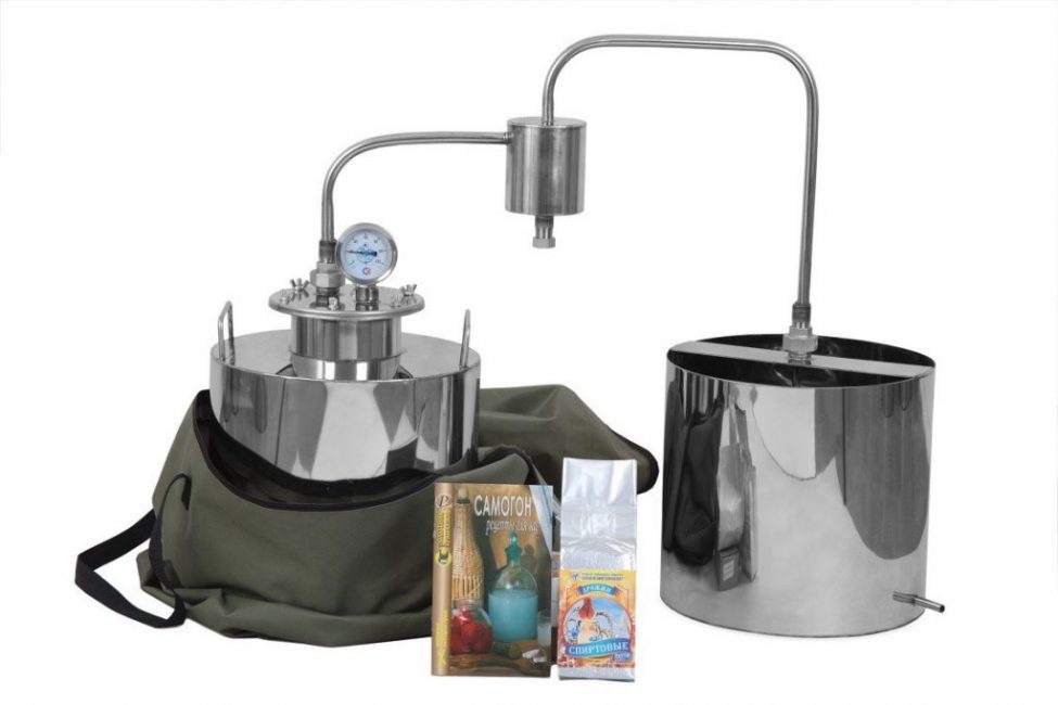 Pour les débutants, un modèle avec un cube de distillation d'un volume de 12 litres convient, et pour les amateurs de moonshine, il vaut mieux choisir des appareils de 20 litres.