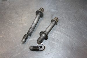 [Instruction] Comment dévisser un boulon cassé : méthode de travail à 100 %