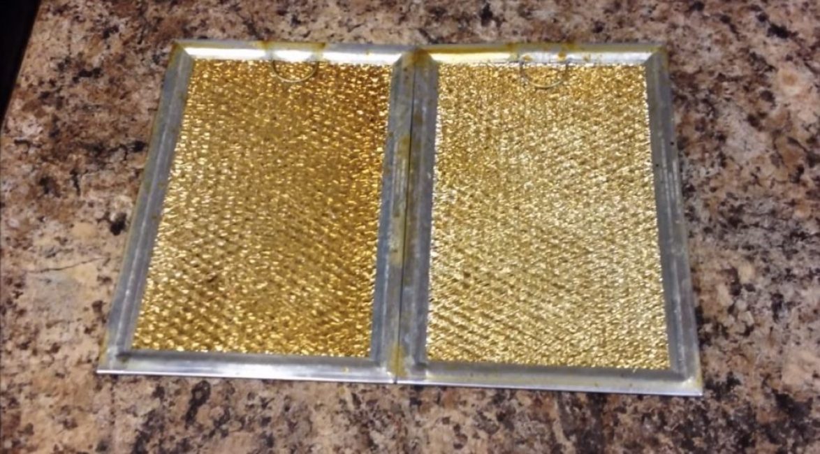 Grille sale prête à être nettoyée