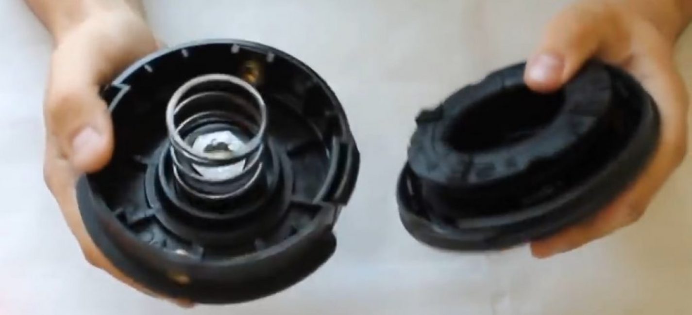 Nous démontons la bobine de coupe