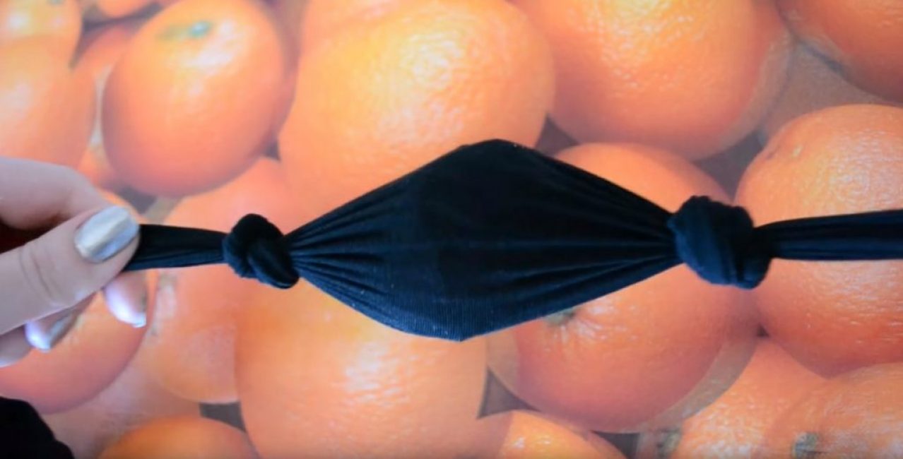 Nœuds des deux côtés de l'œuf