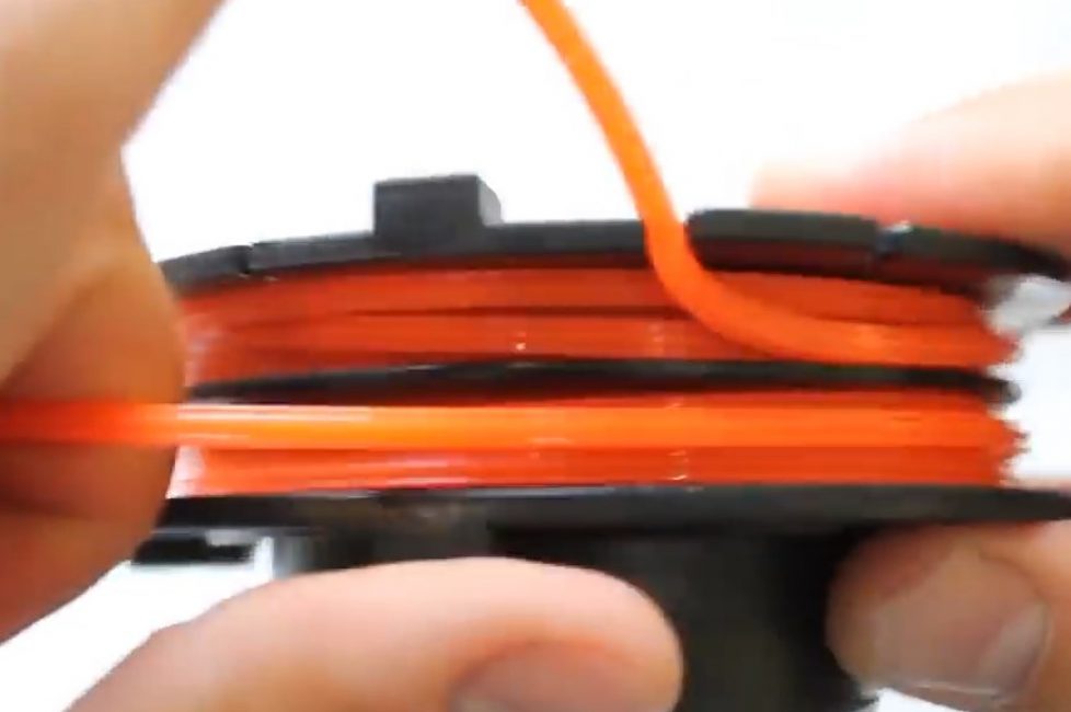 La ficelle est solidement attachée