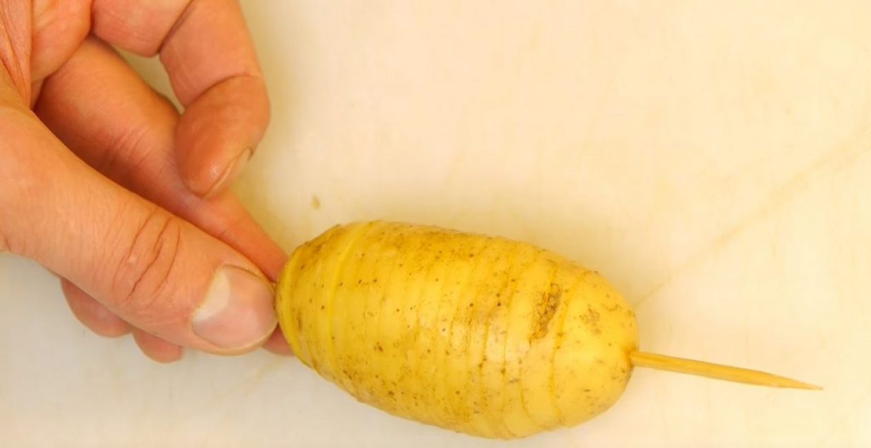 Pomme de terre entièrement tranchée