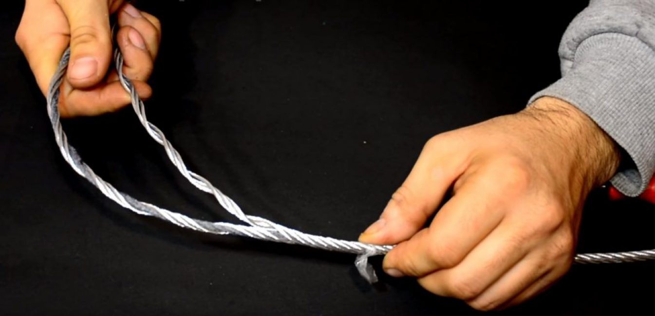 Corde sans torsion à la longueur requise