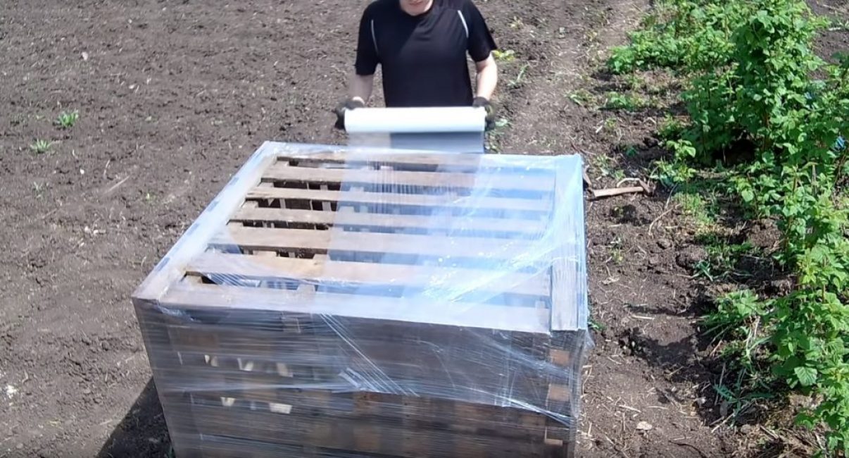 Le fond doit être enroulé avec un grand nombre de couches (5-6)