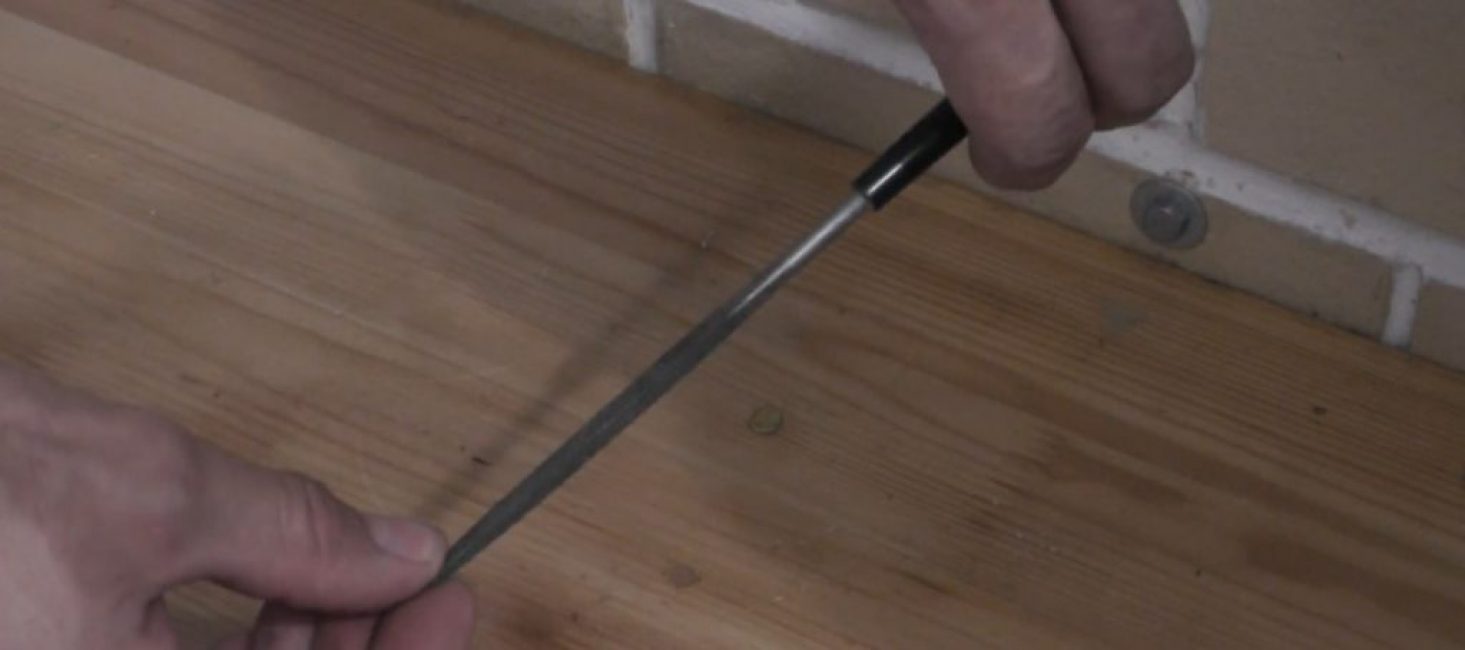 Lime triangulaire simple